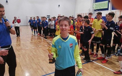 Dwa oblicza trampkarzy