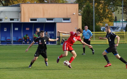 Jeziorak lepszy w derbach