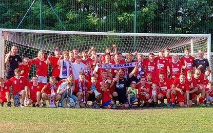 Pewne zwycięstwo na Komin Arenie dało Arkonii wicemistrza i grę w barażach